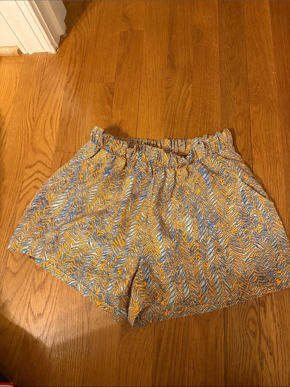 Patterned shorts